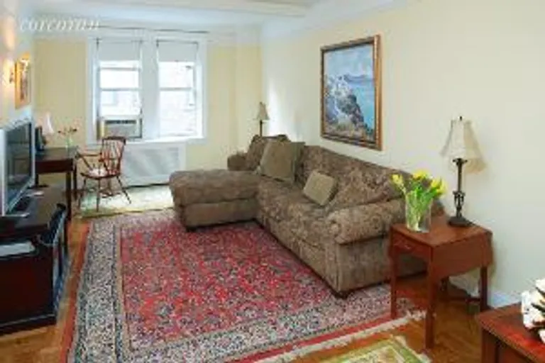 New York City Real Estate | View 11 West 69th Street, 5C | 1 Bed, 1 Bath | View 1