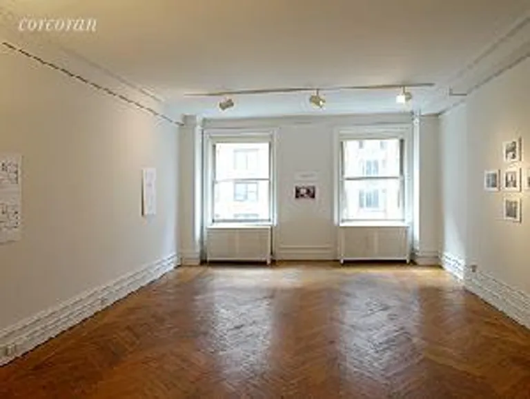 New York City Real Estate | View 161 West 86th Street, 4BD | 4 Beds, 3 Baths | View 1