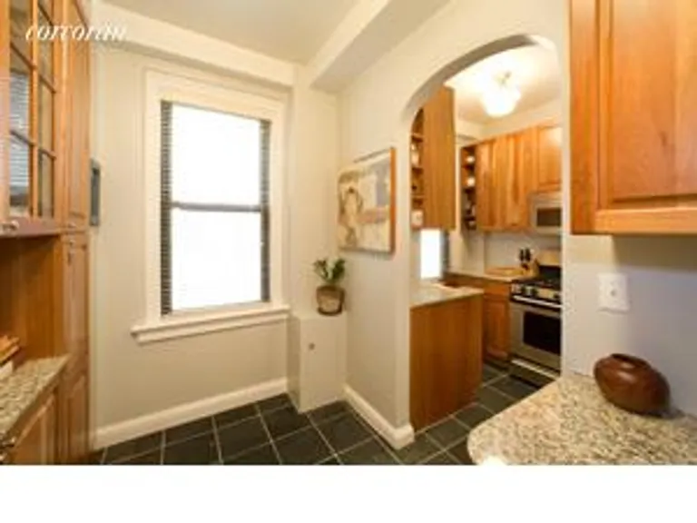 New York City Real Estate | View 345 West 88th Street, 7D | room 2 | View 3