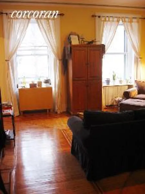 New York City Real Estate | View 44 Remsen Street, 5 | room 1 | View 2