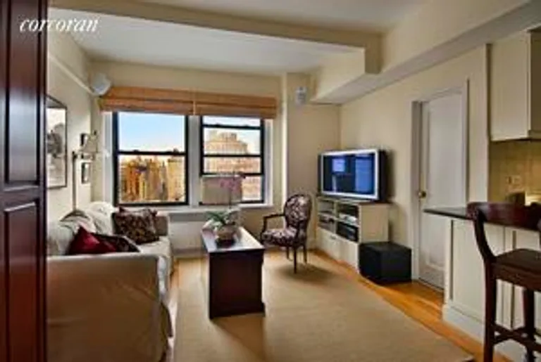 New York City Real Estate | View 205 East 78th Street, 17E | 1 Bath | View 1