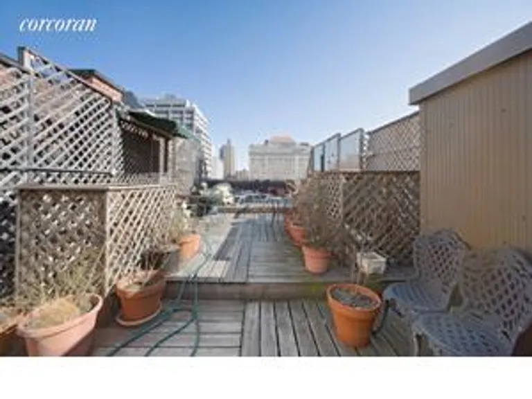 New York City Real Estate | View 2 Rutherford Place | room 2 | View 3