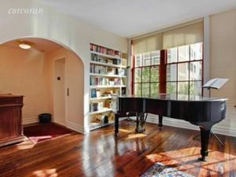 New York City Real Estate | View 554 Broome Street, 3 | 1 Bed, 2 Baths | View 1