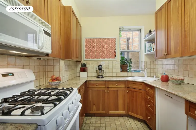 New York City Real Estate | View 125 Prospect Park West, 6E/F | Kitchen | View 2