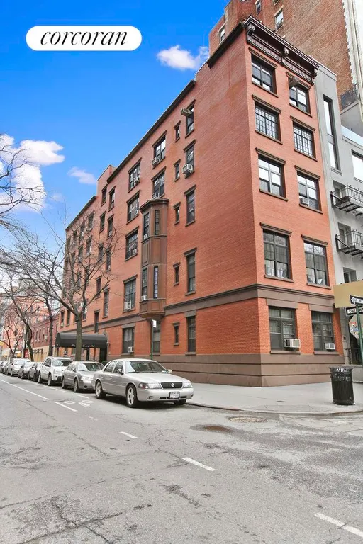 New York City Real Estate | View 38 Gramercy Park North, 5A | room 5 | View 6