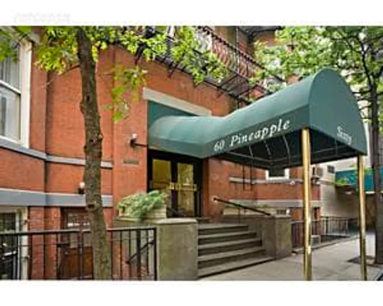 New York City Real Estate | View 60 Pineapple Street, 6H | 2 Beds, 1 Bath | View 1