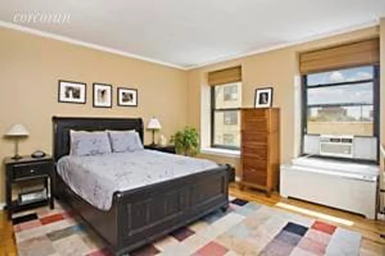 New York City Real Estate | View 60 Pineapple Street, 6H | room 2 | View 3