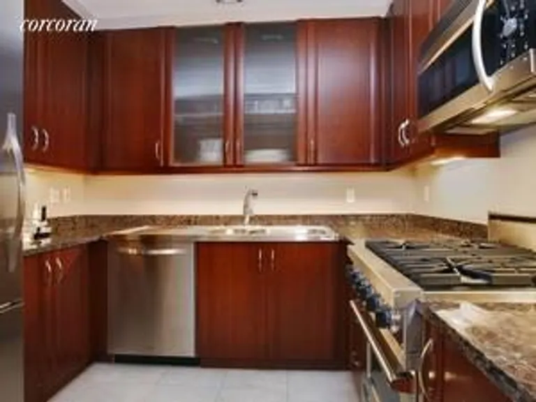 New York City Real Estate | View 181 East 90th Street, 7B | room 1 | View 2