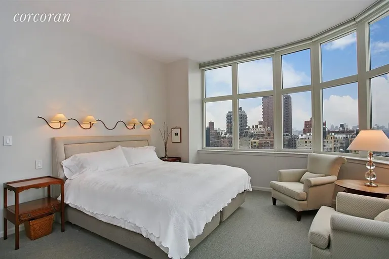 New York City Real Estate | View 181 East 90th Street, 21A | Master Bedroom | View 5
