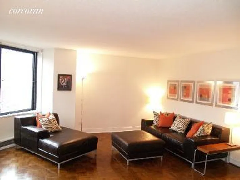 New York City Real Estate | View 1623 Third Avenue, 8A | room 2 | View 3