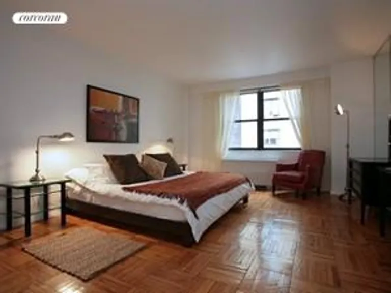 New York City Real Estate | View 116 Central Park South, 8D | room 4 | View 5