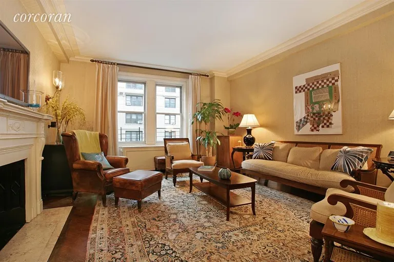 New York City Real Estate | View 151 West 86th Street, 8C | 3 Beds, 2 Baths | View 1