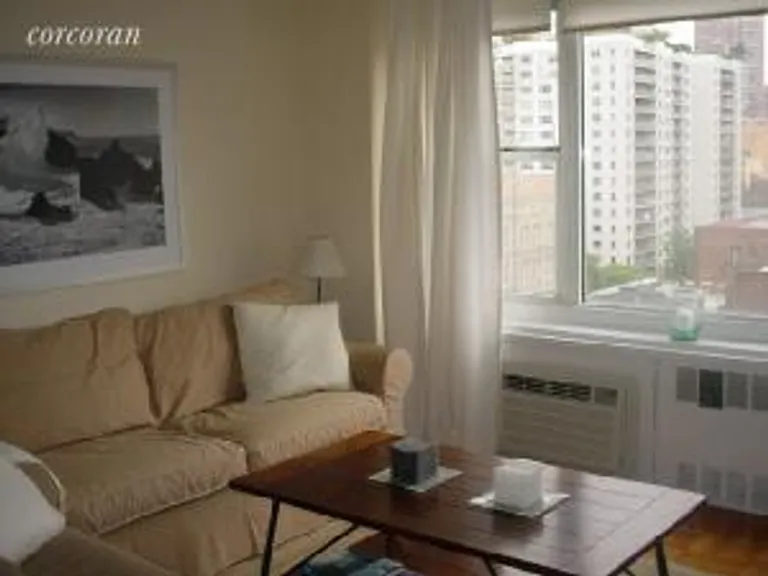 New York City Real Estate | View 440 East 79th Street, 10N | room 1 | View 2