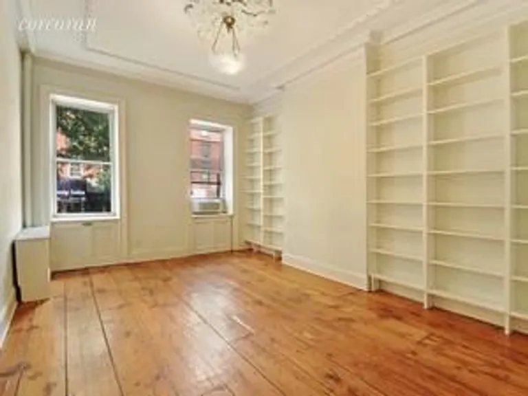 New York City Real Estate | View 153 Bedford Avenue | room 2 | View 3