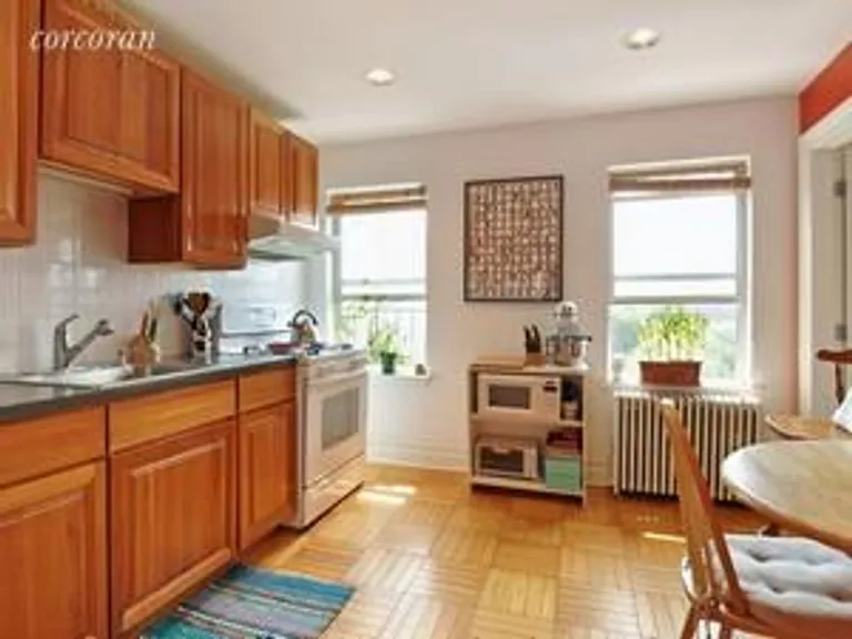 New York City Real Estate | View 153 Bedford Avenue | room 4 | View 5
