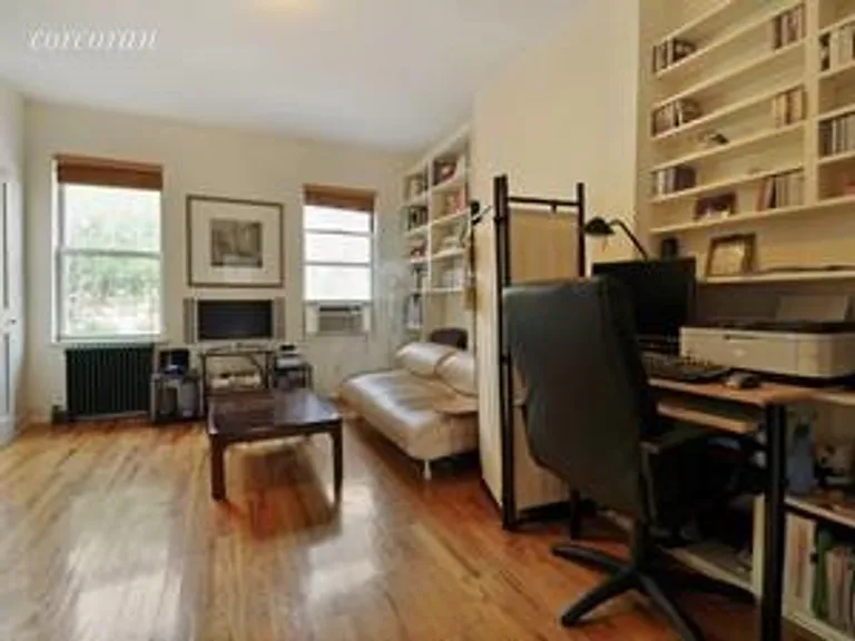 New York City Real Estate | View 153 Bedford Avenue | room 5 | View 6