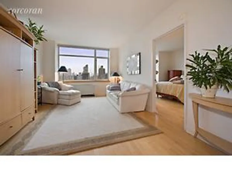 New York City Real Estate | View 1760 Second Avenue, 24B | 2 Beds, 2 Baths | View 1