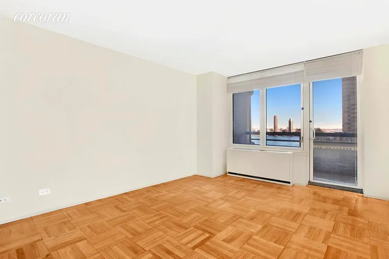 New York City Real Estate | View 330 East 38th Street, 11J | 330 East 38th street_11J, New York (330_E_38_#11J_Bedroom_MVenezia) | View 2