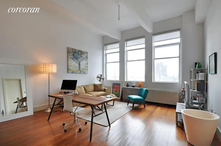 New York City Real Estate | View 60 Broadway, 7M | 1 Bed, 1 Bath | View 1