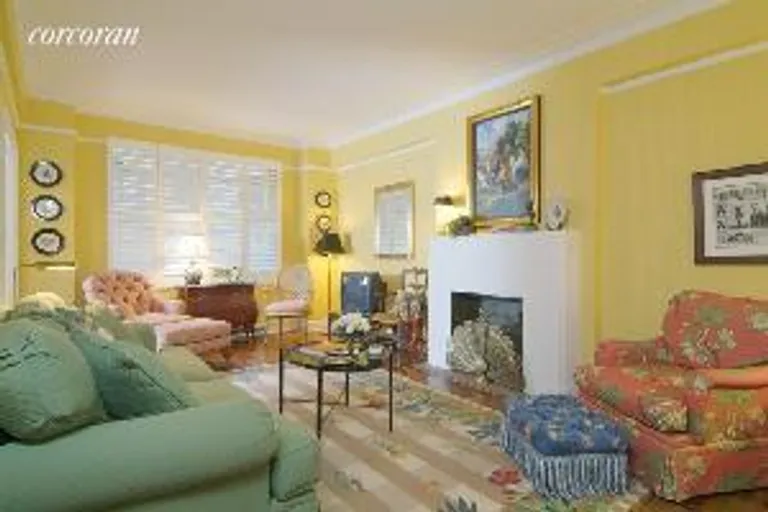 New York City Real Estate | View 25 Central Park West, 7W | 1 Bed, 1 Bath | View 1