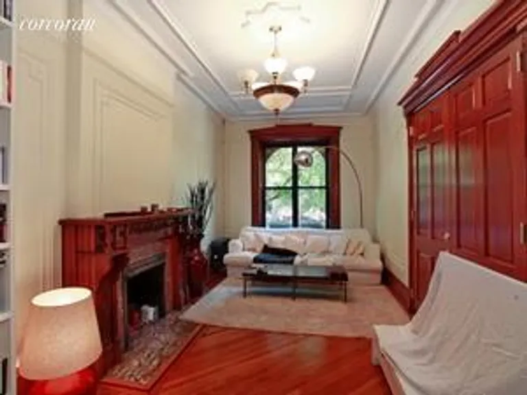 New York City Real Estate | View 104 Lincoln Place | room 1 | View 2