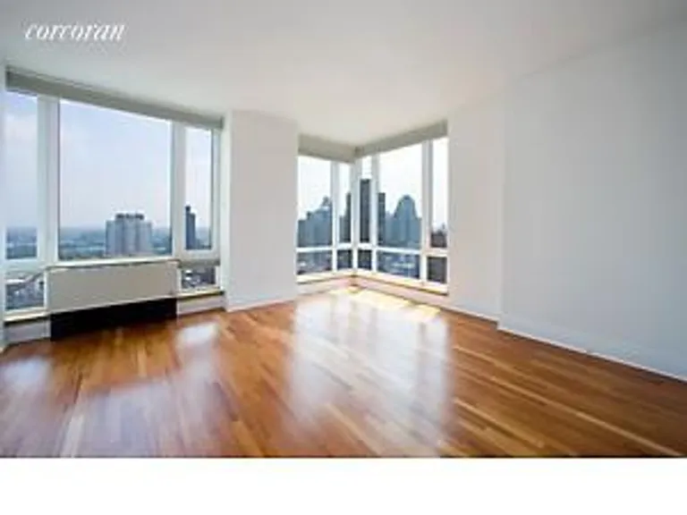 New York City Real Estate | View 300 East 77th Street, 29A | 4 Beds, 4 Baths | View 1