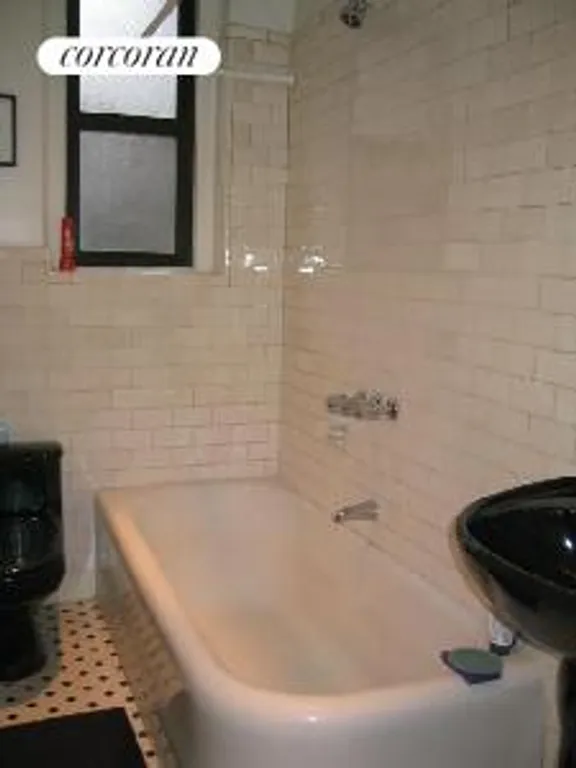 New York City Real Estate | View 30 Clinton Street, 4G | room 5 | View 6