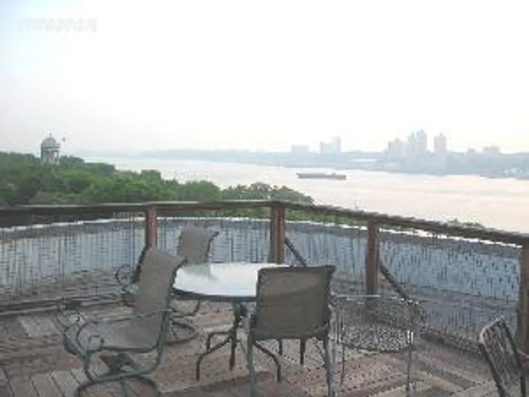 New York City Real Estate | View 214 Riverside Drive, 105 | room 2 | View 3