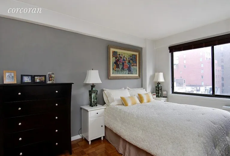 New York City Real Estate | View 201 West 21st Street, 9C | room 2 | View 3