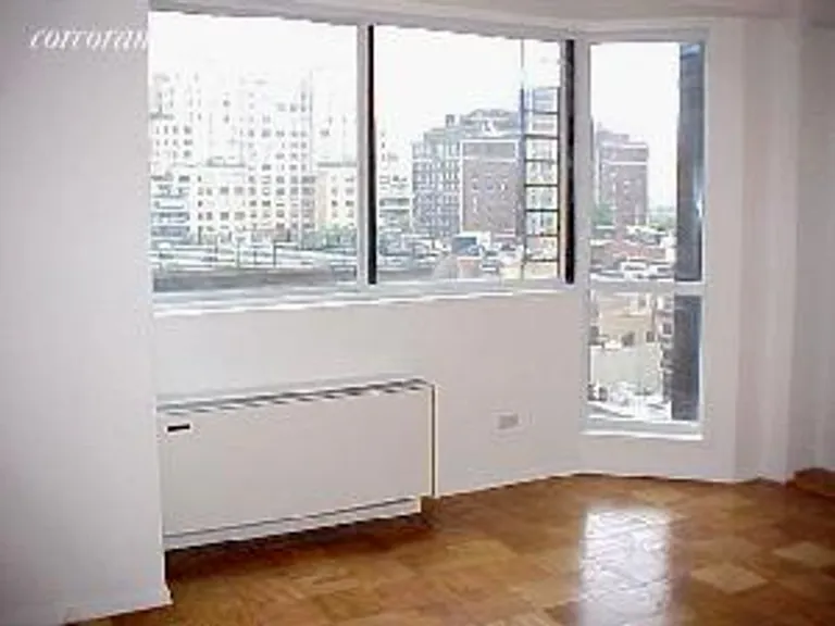 New York City Real Estate | View 1725 York Avenue, 12E | room 2 | View 3