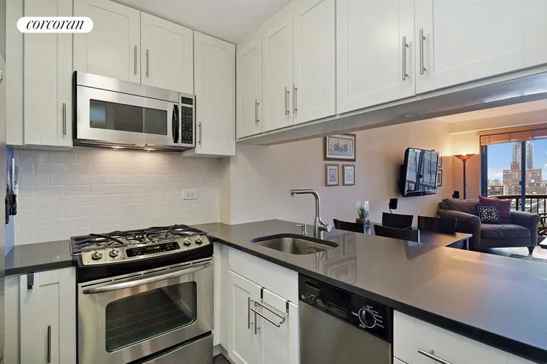 New York City Real Estate | View 45 East 25th Street, 27A | New Pass-Through Kitchen! | View 3