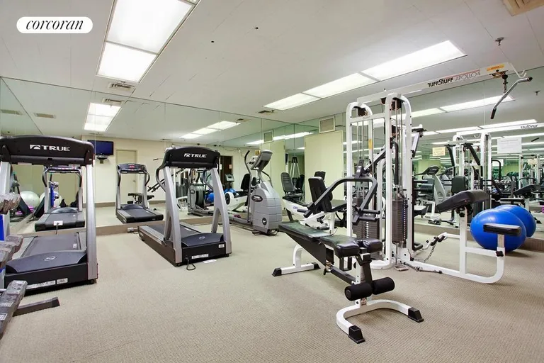 New York City Real Estate | View 45 East 25th Street, 27A | The Stanford Condo Gym | View 6