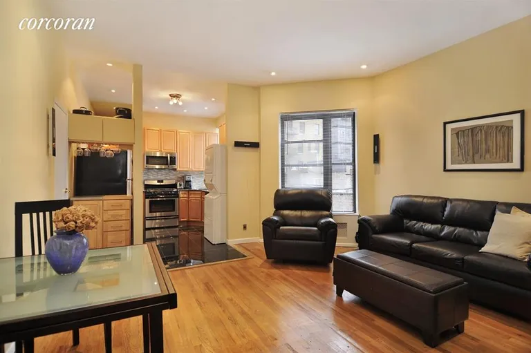 New York City Real Estate | View 444 East 58th Street, 6D | 2 Beds, 1 Bath | View 1