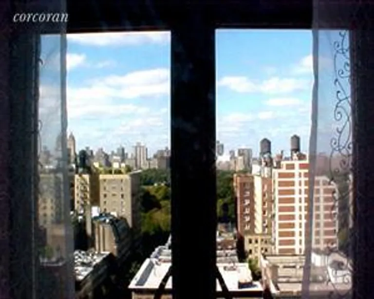 New York City Real Estate | View 1220 Park Avenue, 15C | room 2 | View 3