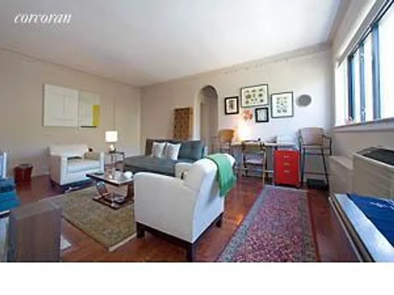 New York City Real Estate | View 210 Sixth Avenue, 3B | room 1 | View 2