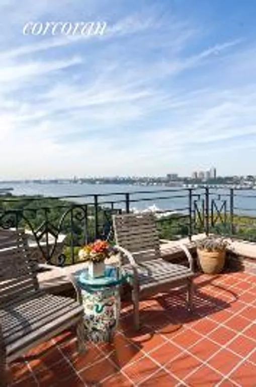 New York City Real Estate | View 100 Riverside Drive, 19D | room 6 | View 7
