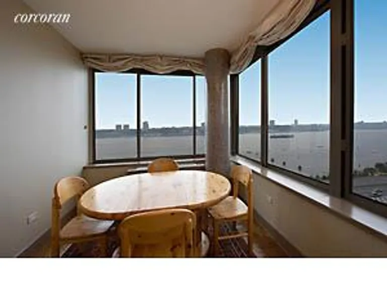 New York City Real Estate | View 200 Riverside Boulevard, 15A | room 1 | View 2