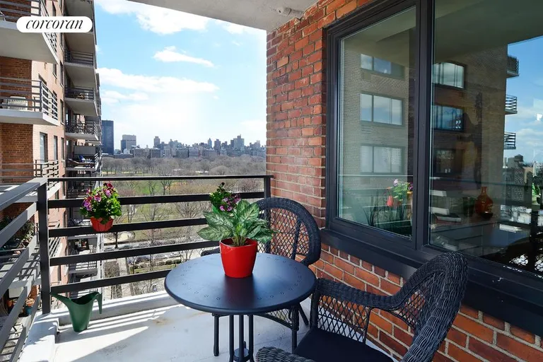 New York City Real Estate | View 392 Central Park West, 16R | room 5 | View 6