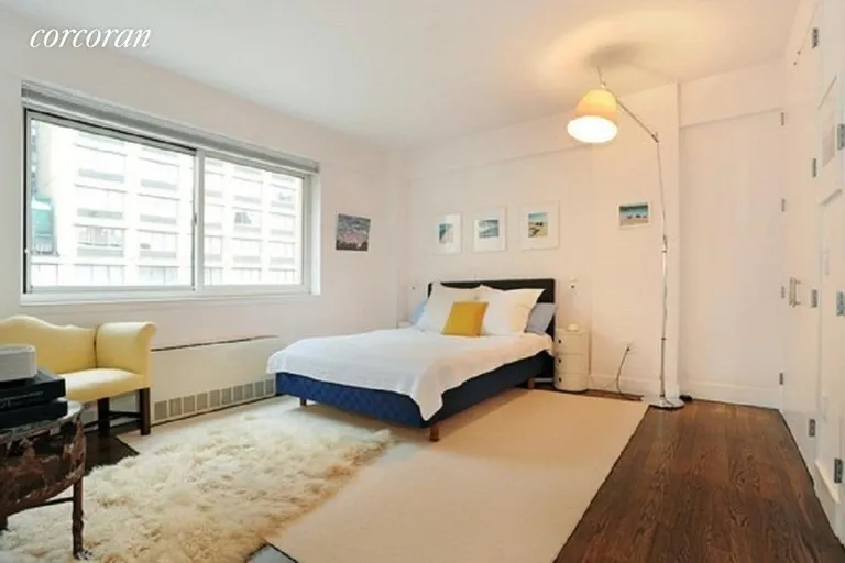 New York City Real Estate | View 200 West 24th Street, 8A | room 2 | View 3