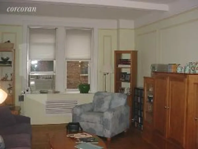 New York City Real Estate | View 11 West 69th Street, 7C | room 1 | View 2