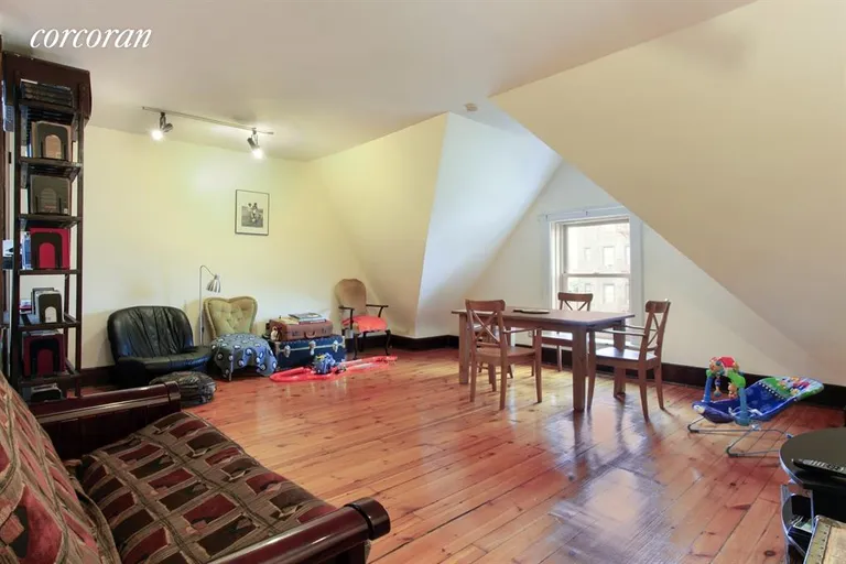 New York City Real Estate | View 254 Gates Avenue | Location 1 | View 11