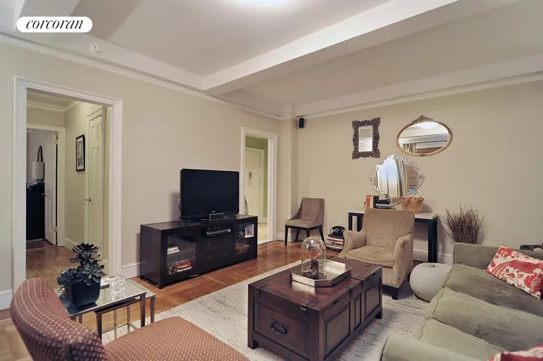 New York City Real Estate | View 20 West 72Nd Street, 303 | Living Room | View 5