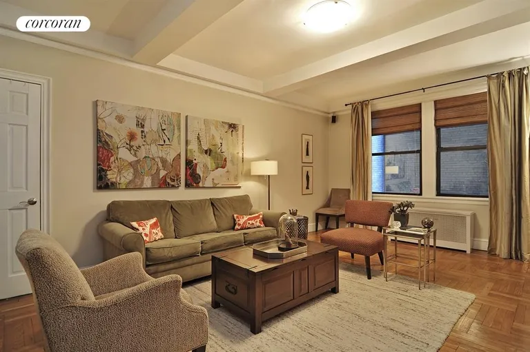 New York City Real Estate | View 20 West 72Nd Street, 303 | Living Room | View 6