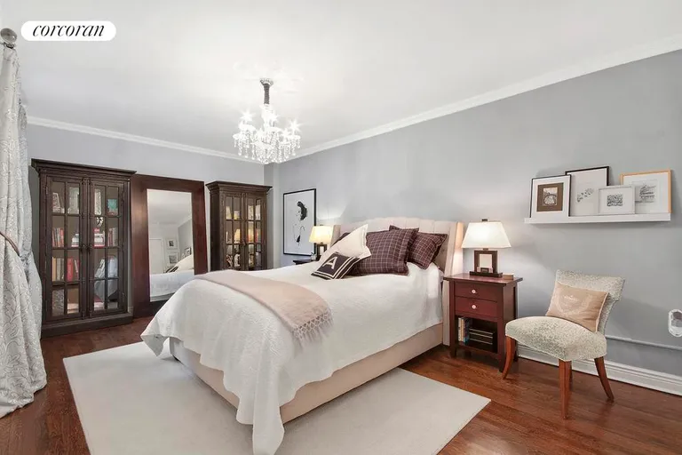 New York City Real Estate | View 30 East 9th Street, 5AA | Huge Master Bedroom | View 5