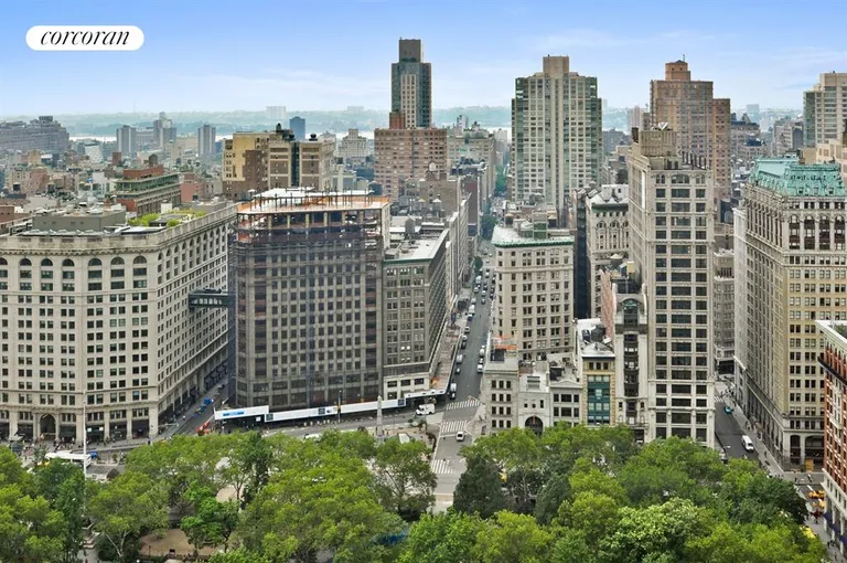 New York City Real Estate | View 45 East 25th Street, 37B | View of Park and Western Skyline! | View 4