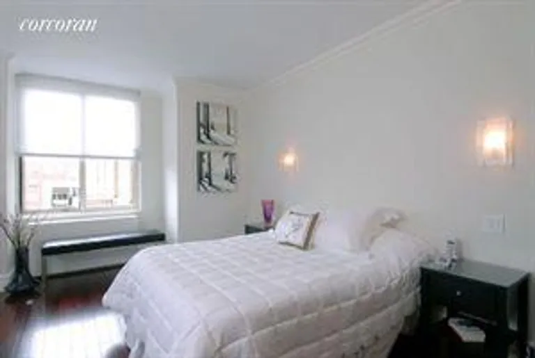New York City Real Estate | View 170 East 87th Street, E19CD | room 2 | View 3