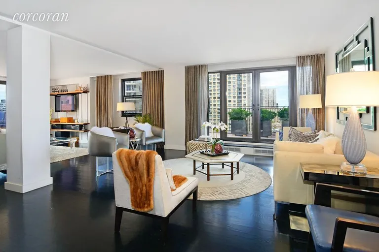 New York City Real Estate | View 315 East 72Nd Street, 18H | room 1 | View 2