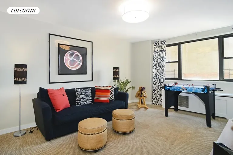 New York City Real Estate | View 315 East 72Nd Street, 18H | room 9 | View 10