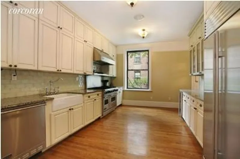 New York City Real Estate | View 229 West 97th Street, 4D | room 3 | View 4