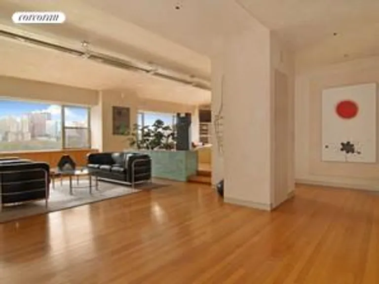 New York City Real Estate | View 785 Fifth Avenue, 10A | Foyer/Living Room | View 4